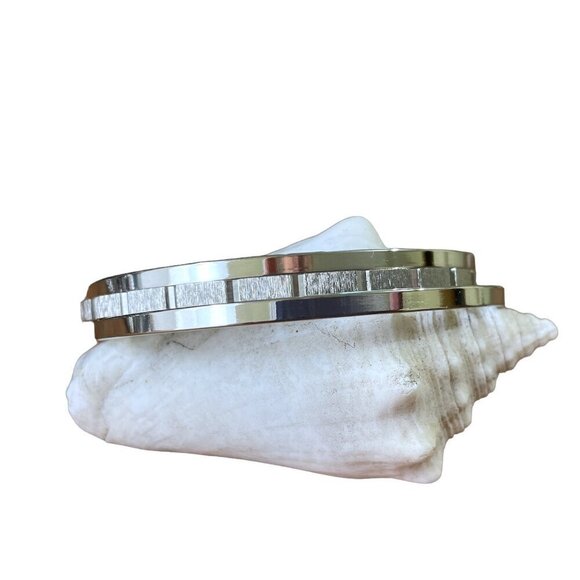 Set of 3 Silver Bangle Bracelets Silver Metal Hoop Bracelets - Picture 1 of 9
